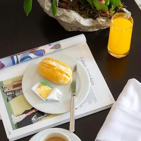 Hotel Blanca Esmirna