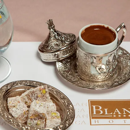 Blanca Hotel
