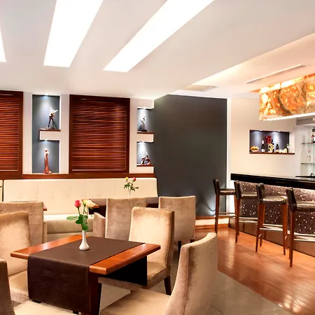 Hotel Blanca 4*