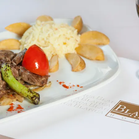 Hotel Blanca 4*