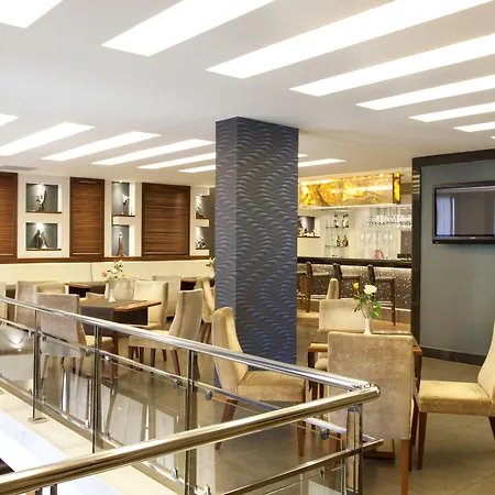 Hotel Blanca 4*