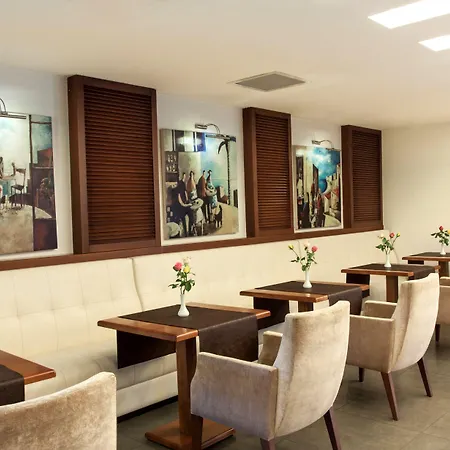 Hotel Blanca