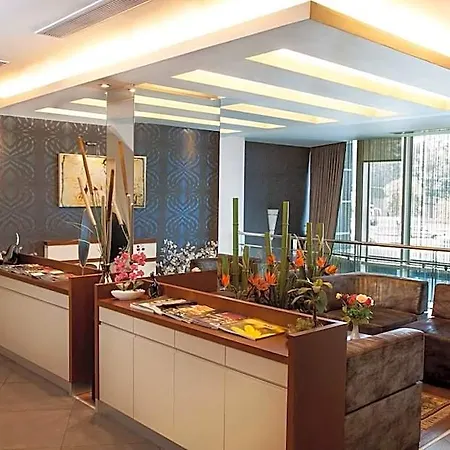 Hotel Blanca 4*