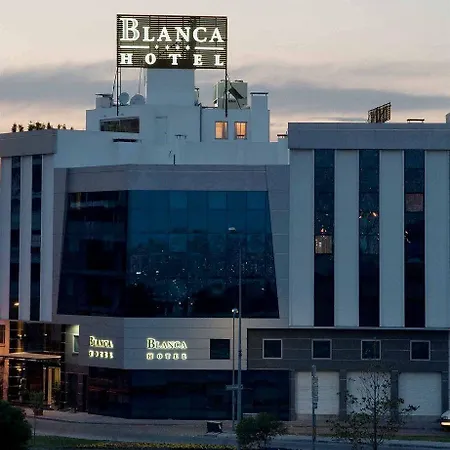 블랑카 4*