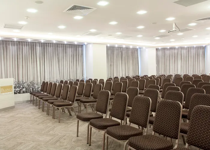 Blanca İzmir